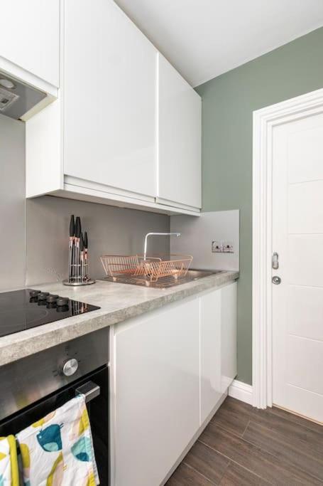 Beautiful Brighton Apartment, 5Min Walk To Beach Buitenkant foto